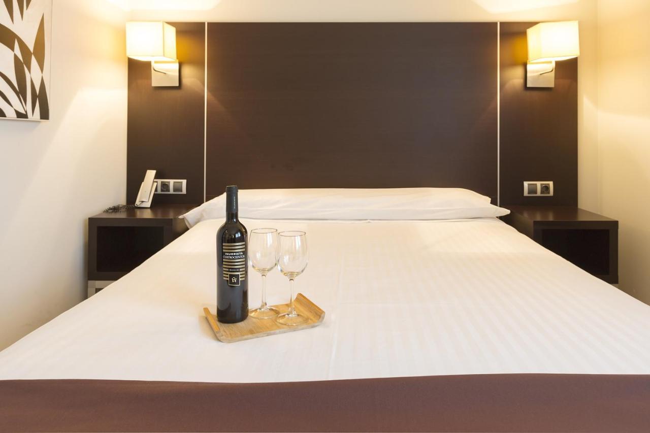 Hotel Plazaola Irurtzun Zewnętrze zdjęcie